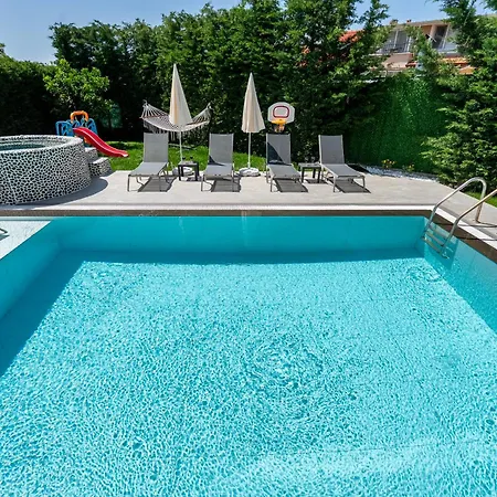 Βίλα Luxury In The Center Of Hisaronu *